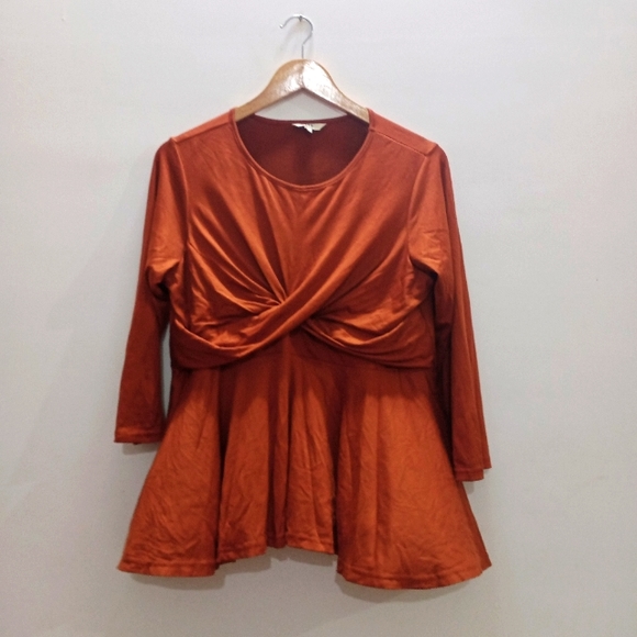 💚SALE💚 AND coral blouse